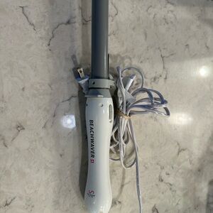 The Beachwaver Co. White and Gray Hair Tool